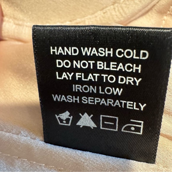 House of Harlow 1960 x Revolve Burna Blouse size XS off shoulder chiffon - Picture 6 of 8